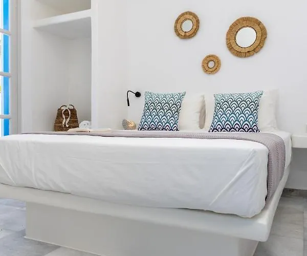 The Seashell Apartment *